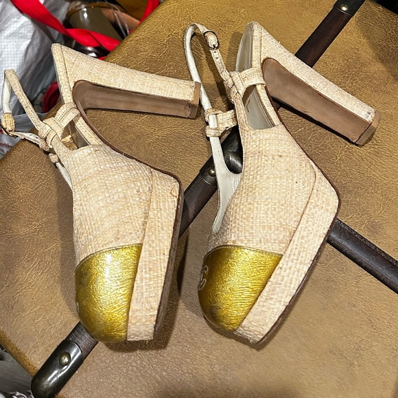 CHANEL size 38 straw sandals. OLIVE AND TAN color - Picture 4 of 7